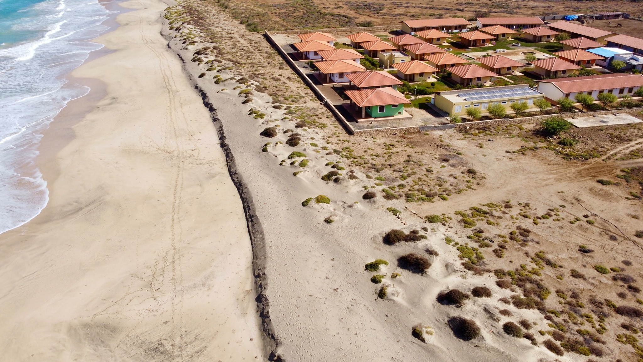 Frontline villa in Villa Maris for sale, Maio Island. Frontline villa in Villa Maris for sale, Maio Island.